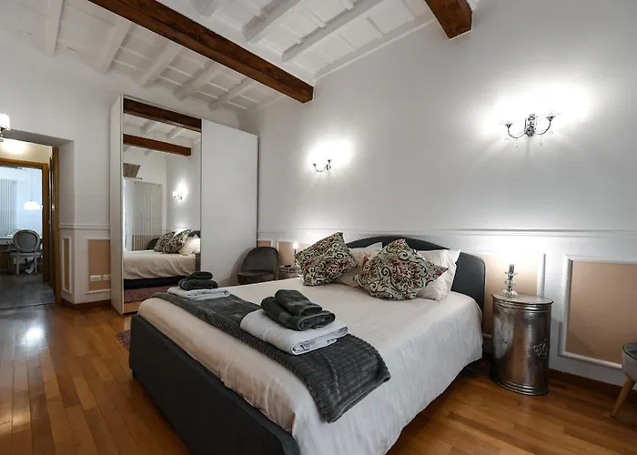 Castel Sant\'Angelo Apartments - Exclusive & Luxury